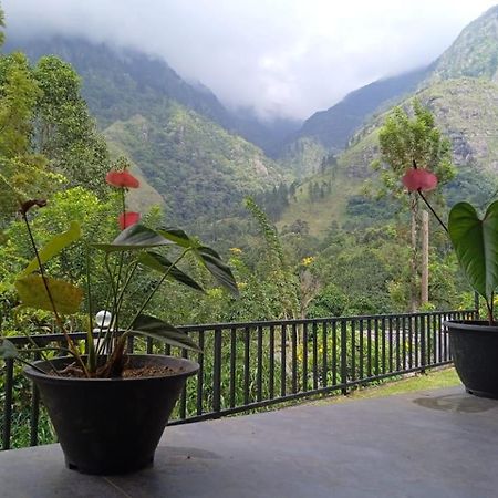 Sarah Holiday Resort Haldummulla Exterior foto